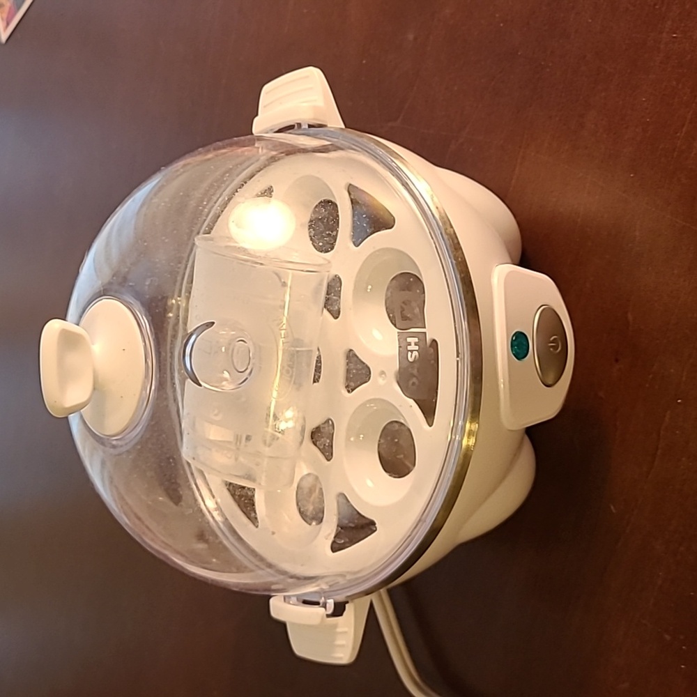 Dash Rapid Egg Cooker
